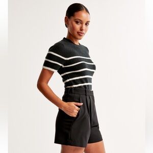 NWT Abercrombie & Fitch Black High Waist Tailored Women's Shorts size XXS